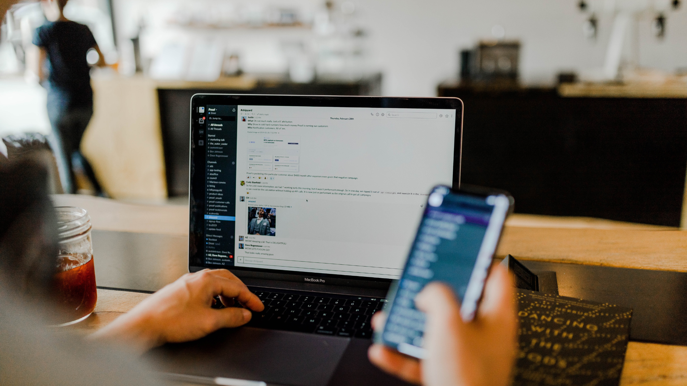 Choosing the Right Communications Platform for Frontline Engagement